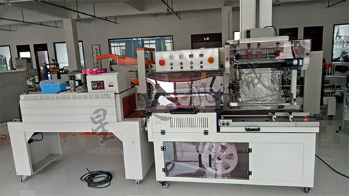 快餐盒熱收縮包裝機